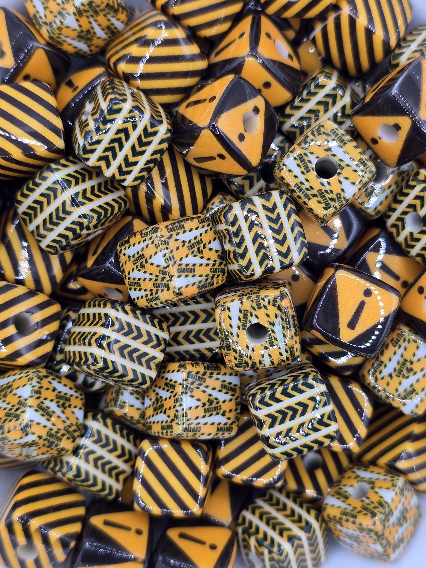 Ray's Acrylic Bead Mix (12ct)