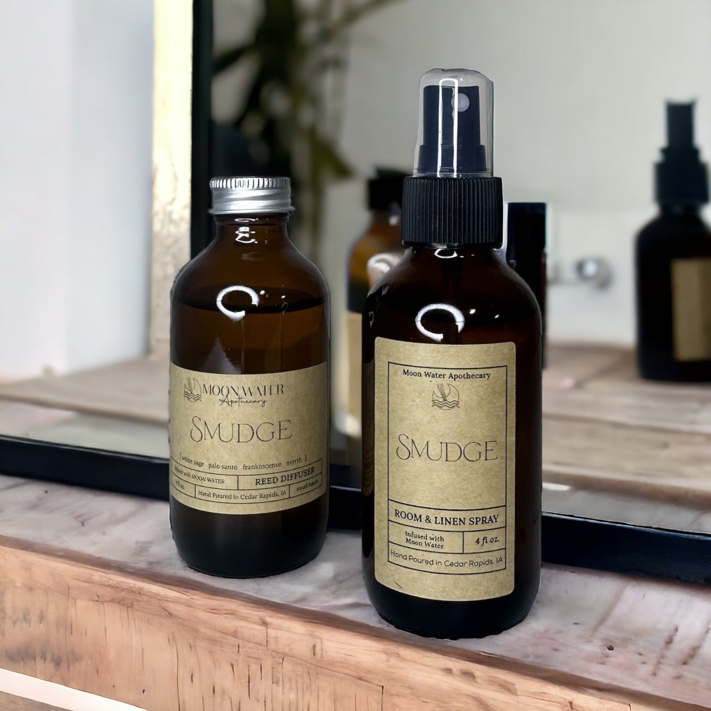 Smudge - REED DIFFUSER, Smudging Aroma -- Sage, Palo Santo & Frankincense