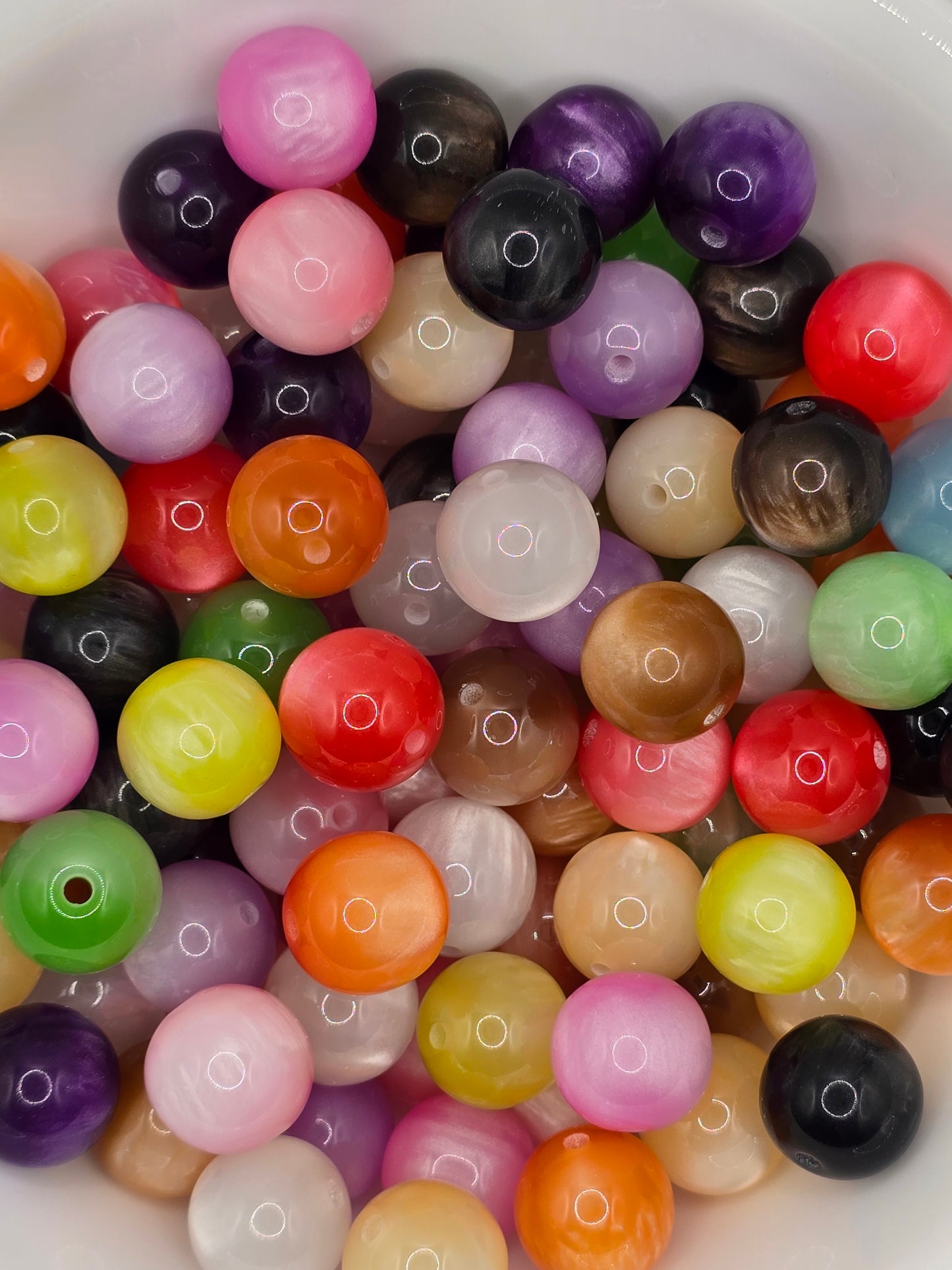 Hattie's Acrylic Bead Mix (25ct)